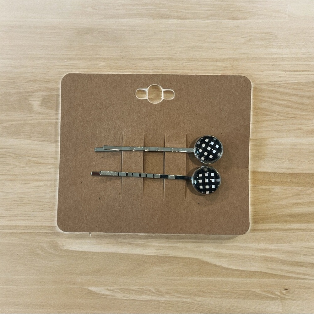NEW Checkerboard Print Design Bobby-pin Set